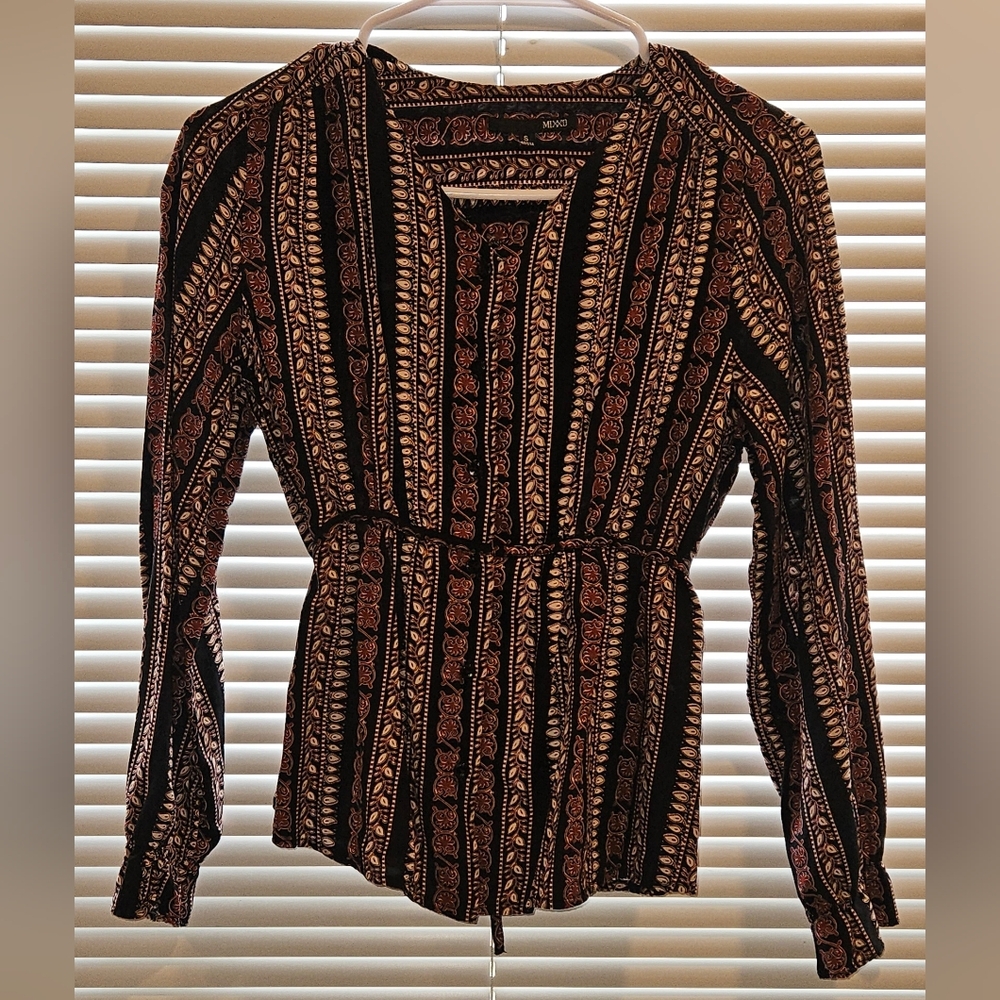 Mixxo Vintage-Inspired Ethnic Print Top